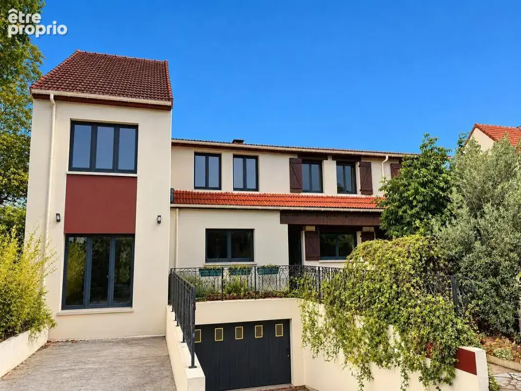 Maison 9 pièces 214 m² à vendre à Montesson (78360) - photo 1