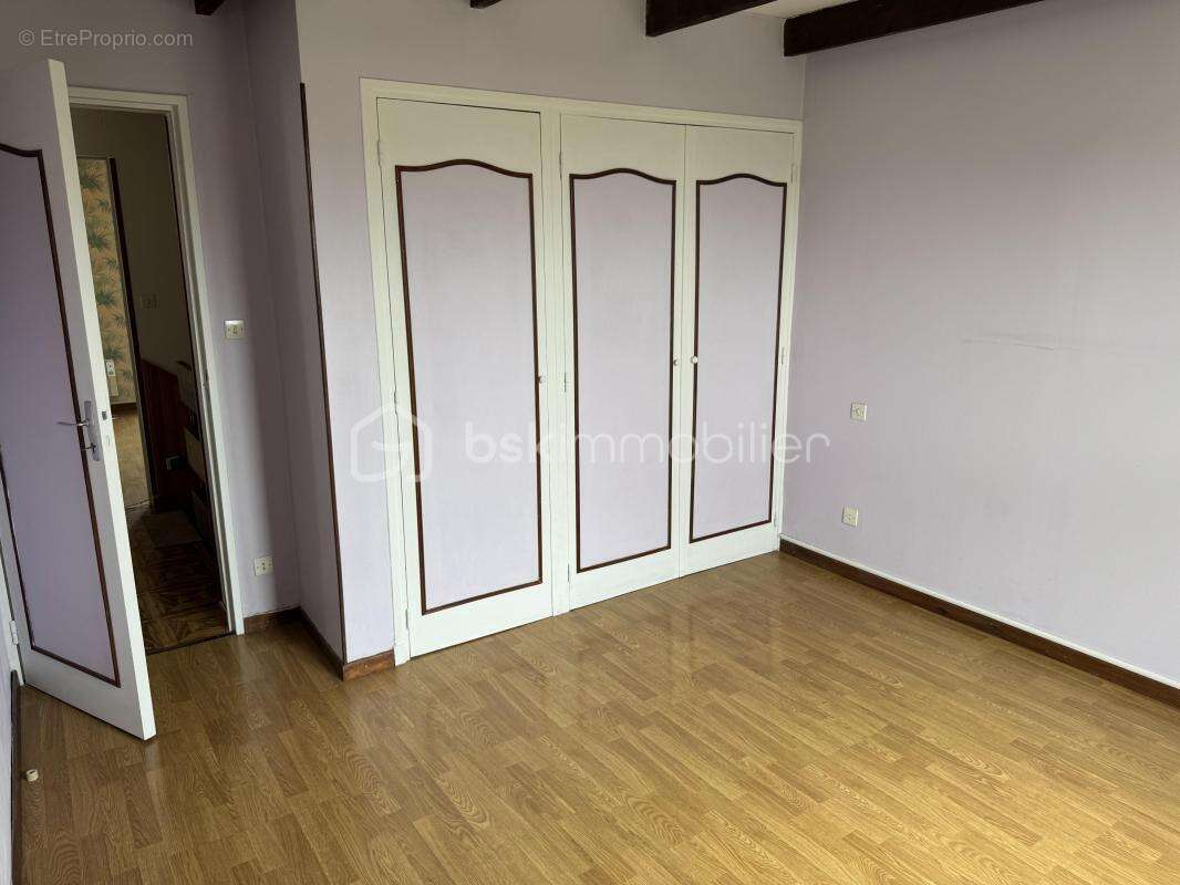Exclusivité – maison familiale avec jardin arboré, garage et double terrasse – conilhac-corbières - photo 11