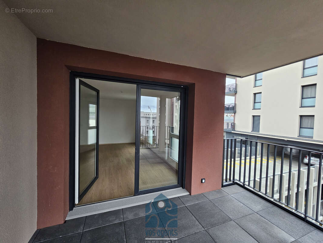 Appartement neuf T4 avec terrasse et garage - photo 3