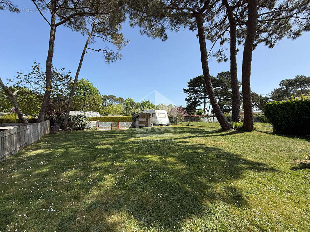 Autre à ERDEVEN