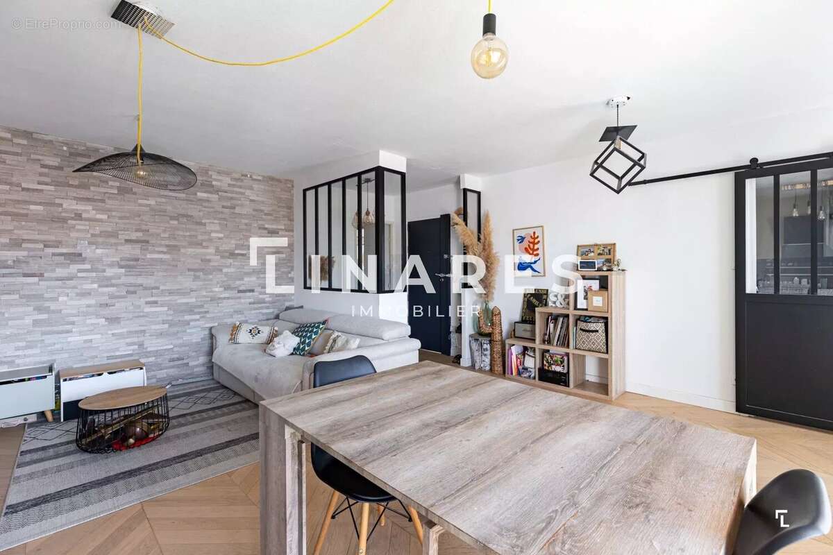 Appartement à AUBAGNE