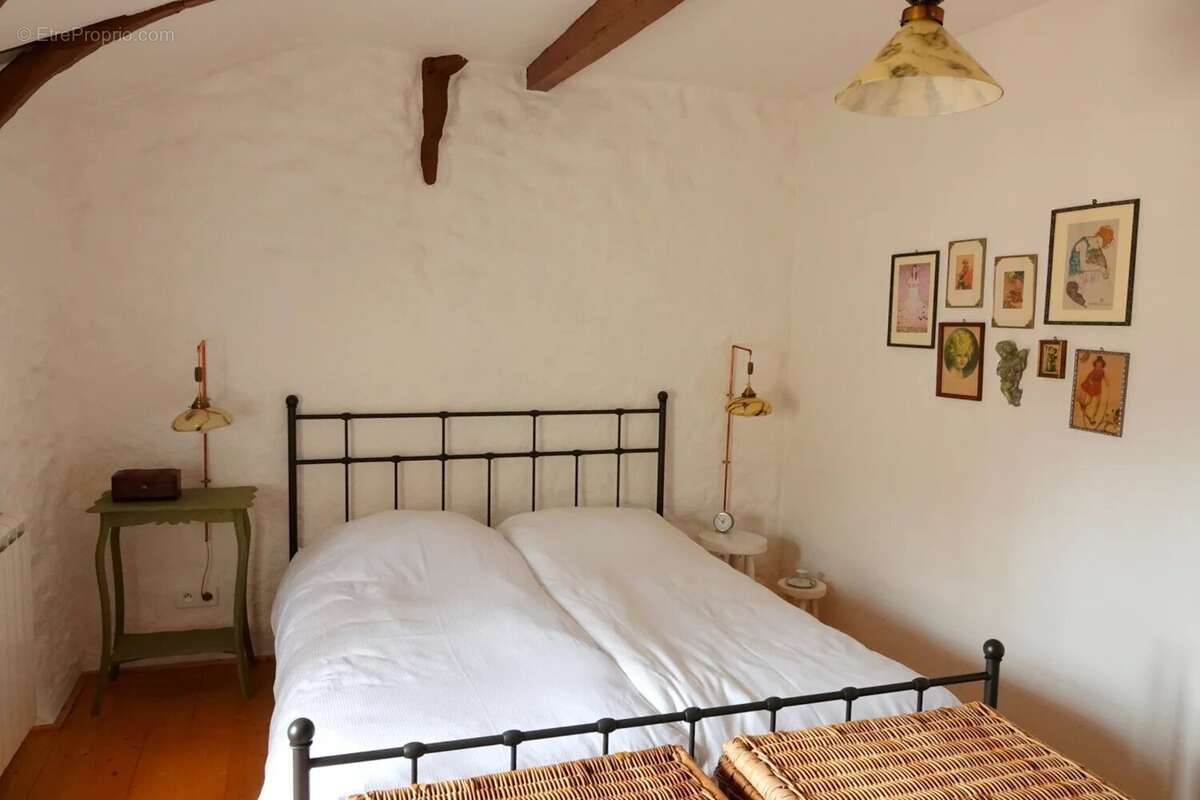 Appartement à PRIVAS