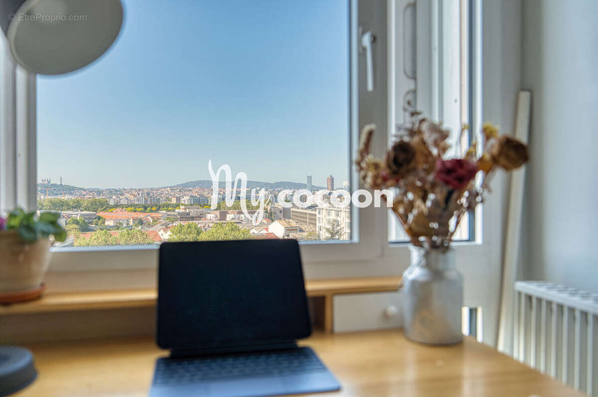 Appartement à LYON-8E