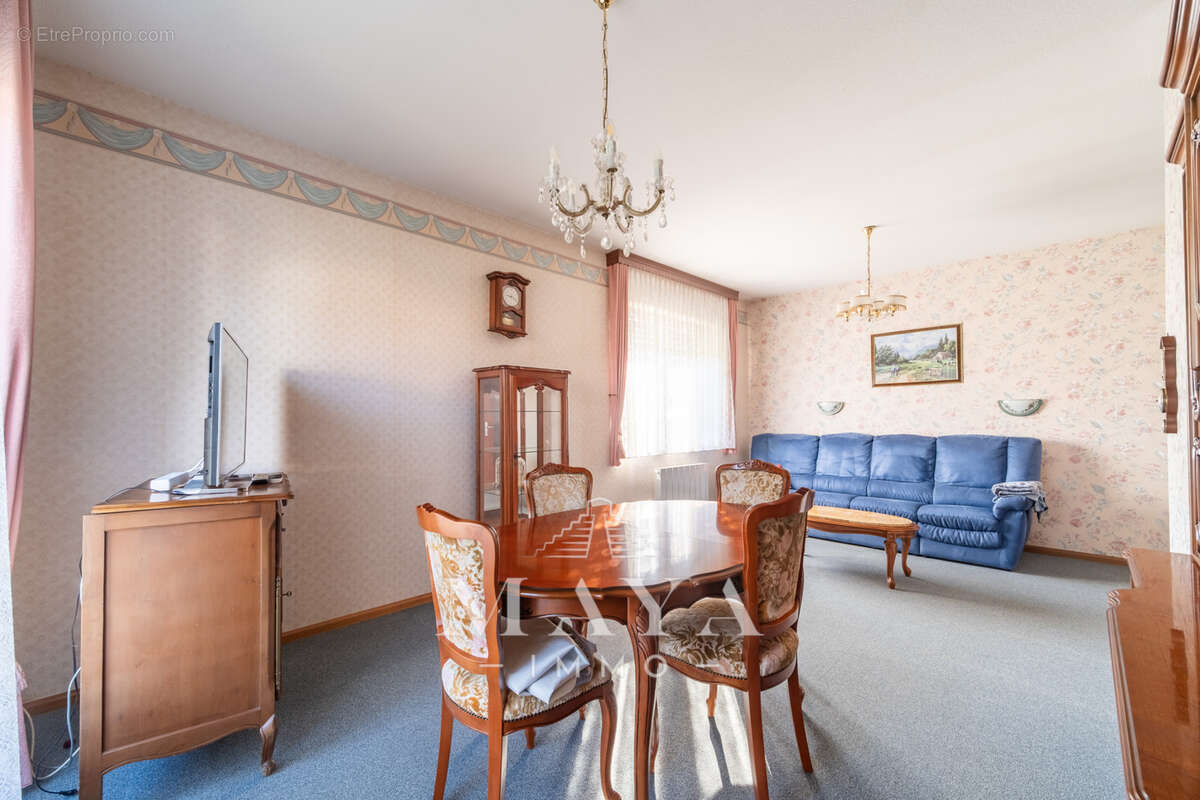 Maison à HEIMERSDORF