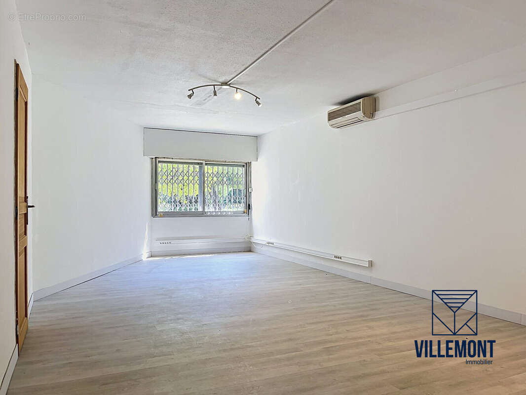 Pièce de vie de 35m2 - Appartement à MONTPELLIER