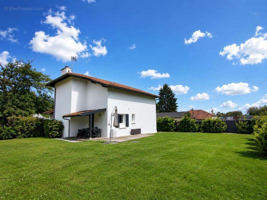 Maison à BASCONS