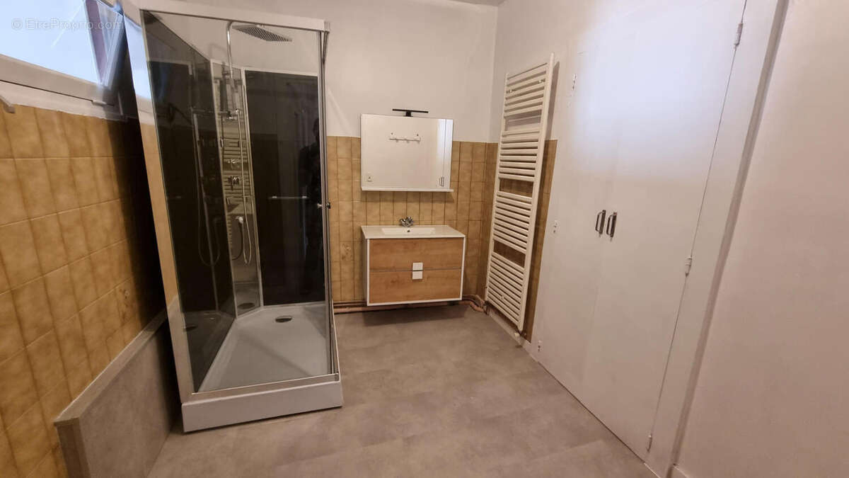 Maison au centre du village - photo 11
