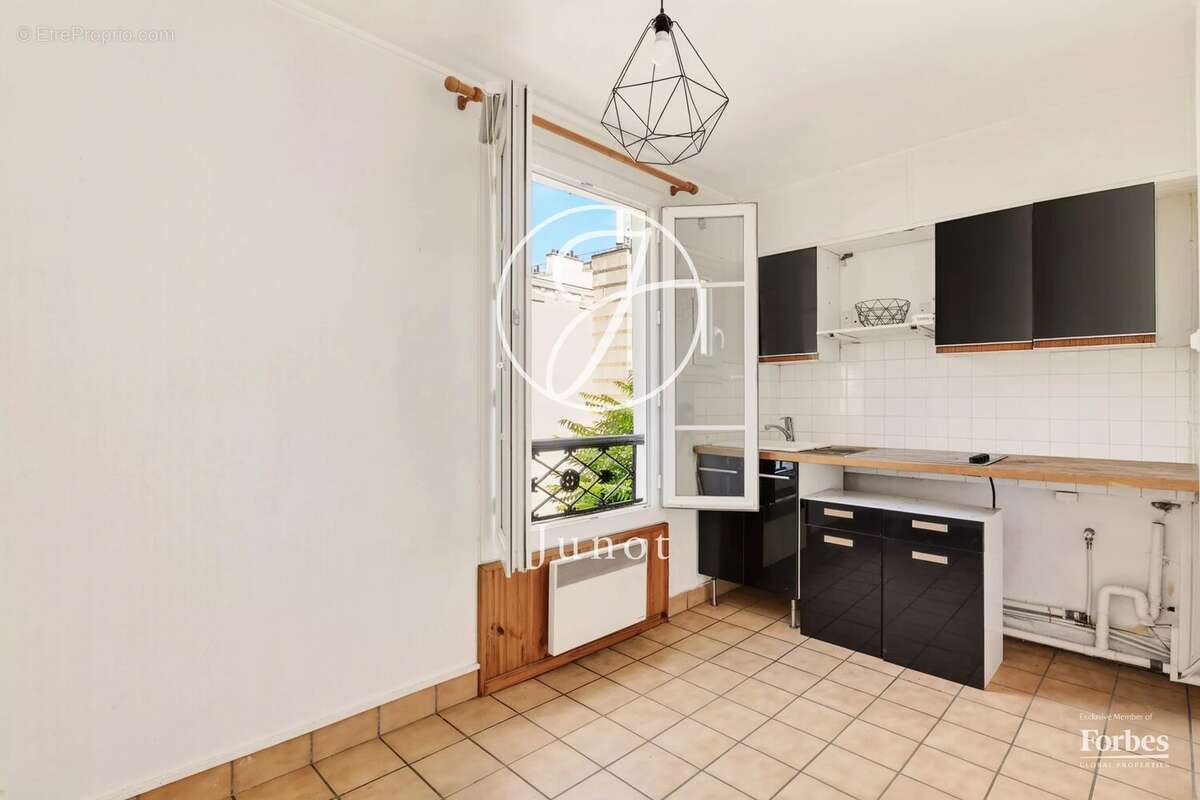 Paris 9e -  notre-dame-de-lorette / rue des martyrs - studio - 29,52m² carrez - photo 5