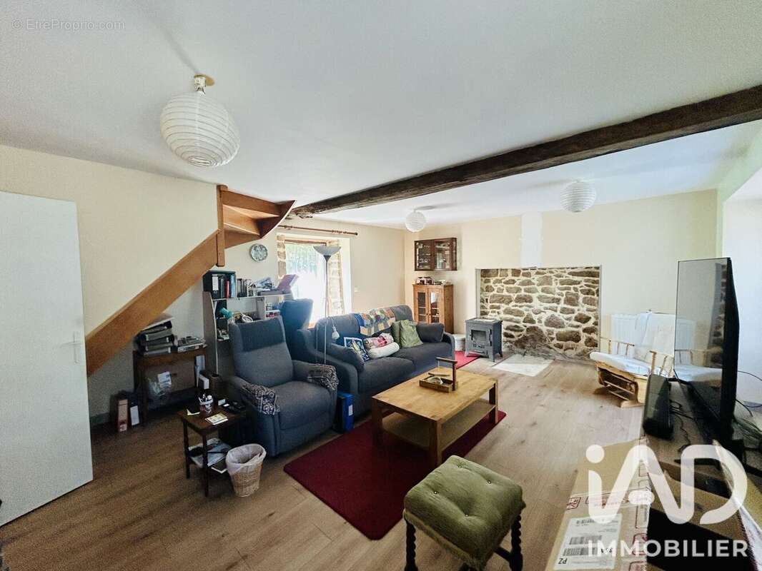 Maison 158 m² à Le Chatellier  - photo 7