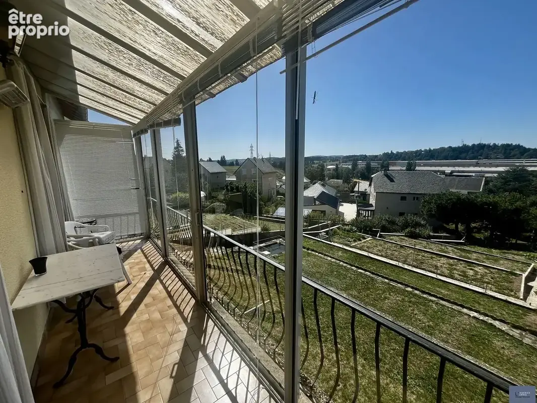 Maison 8 pièces 143 m² à vendre à Saint-Chely-D'apcher (48200) - photo 2