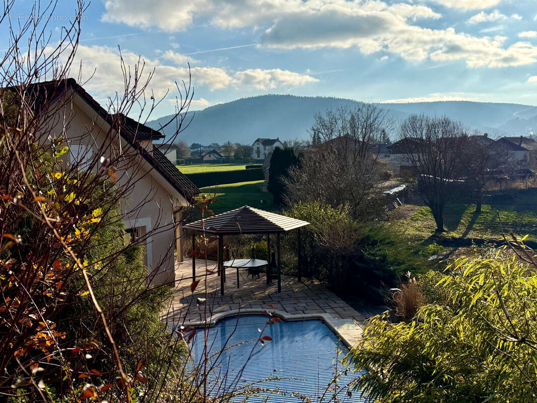 Maison à SAINT-ETIENNE-LES-REMIREMONT