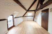 Photo 1 - Appartement à PLAILLY