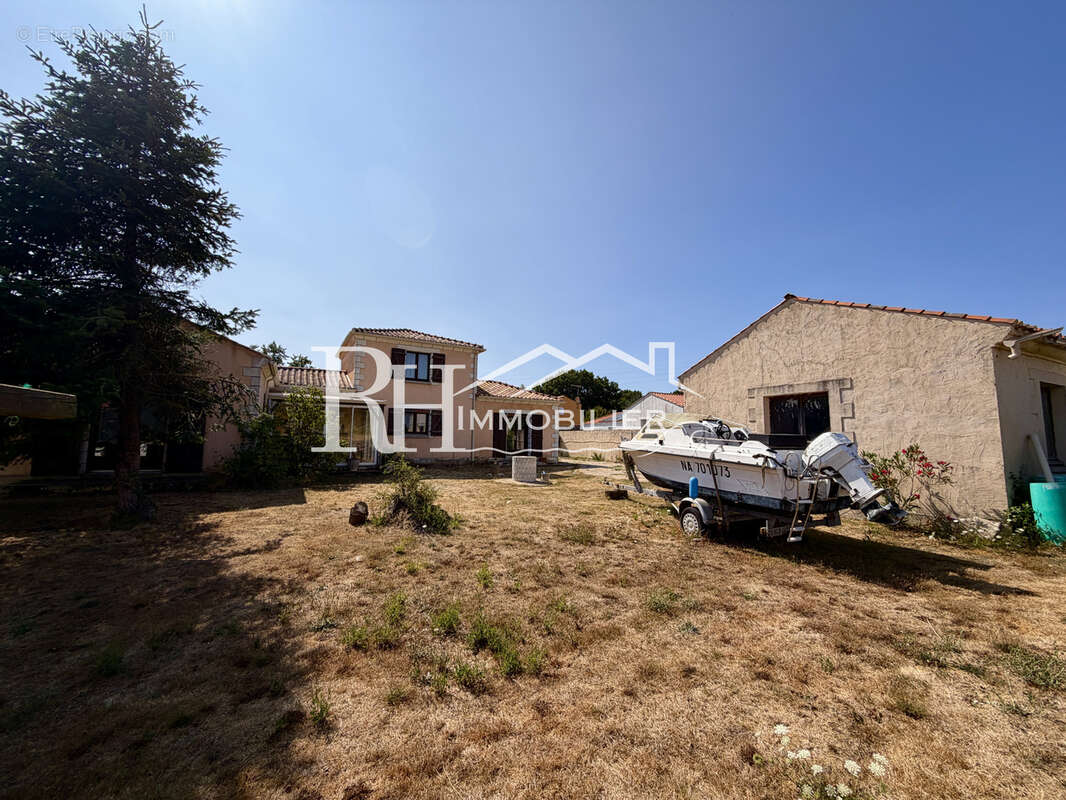 Maison 4 chambres, 1100m2 de terrain - photo 10
