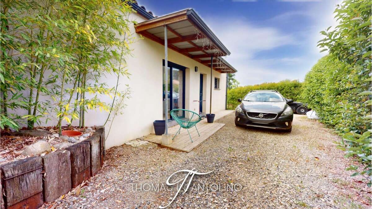 En exclusivite - plain pied - 3 chambres - sous sol - piscine - photo 17