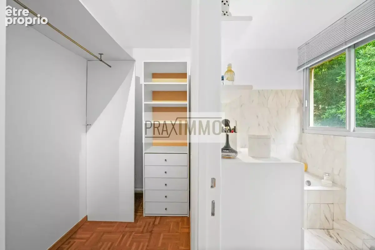 Appartement 82 m² à Nice  - photo 9