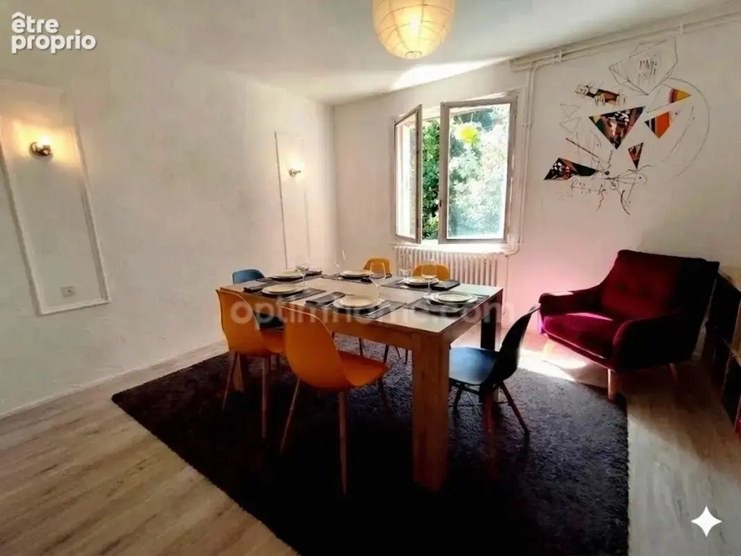  Maison T6 de 152 m² à Nogaro – Centre-ville & Jardin arboré - photo 6