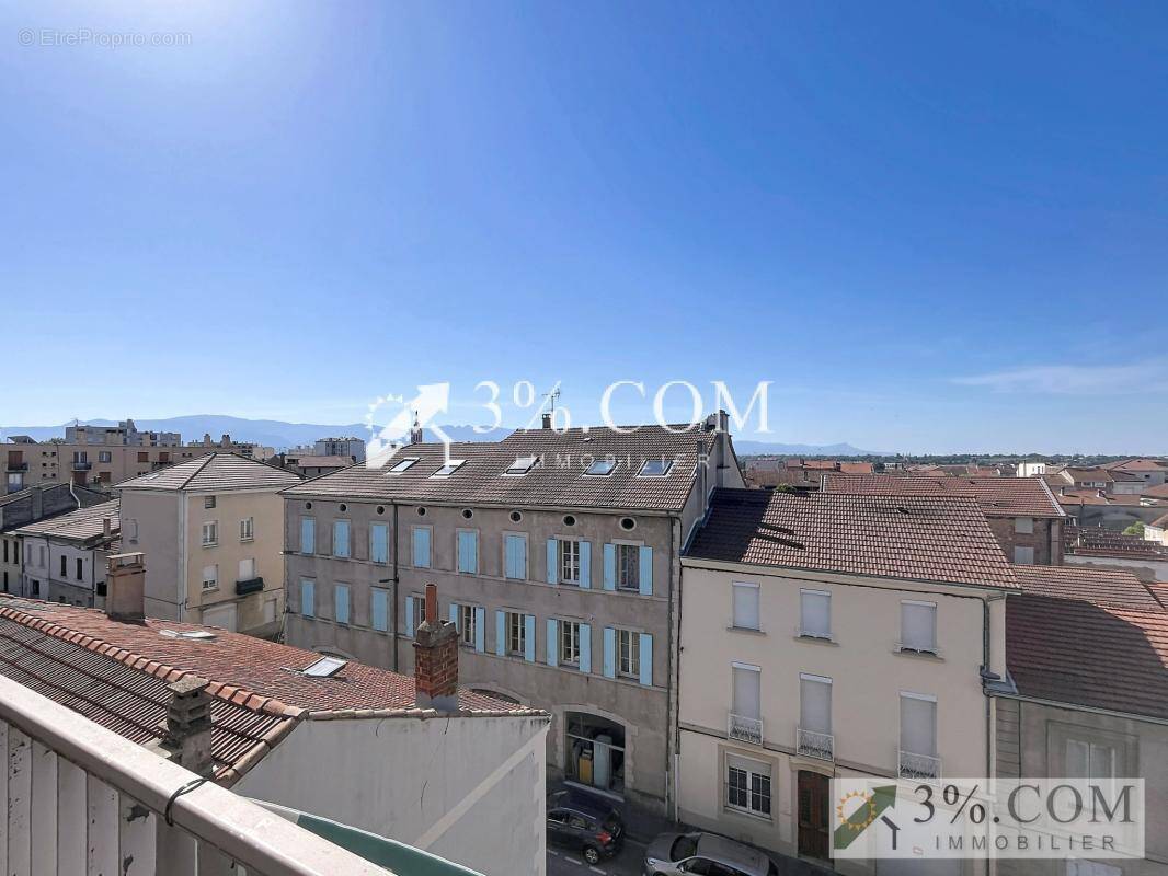 Appartement à ROMANS-SUR-ISERE
