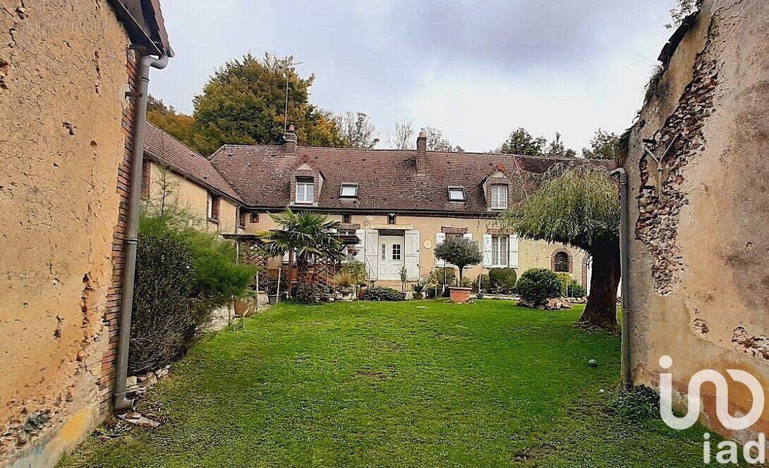 Photo 1 - Maison à ARCES-DILO
