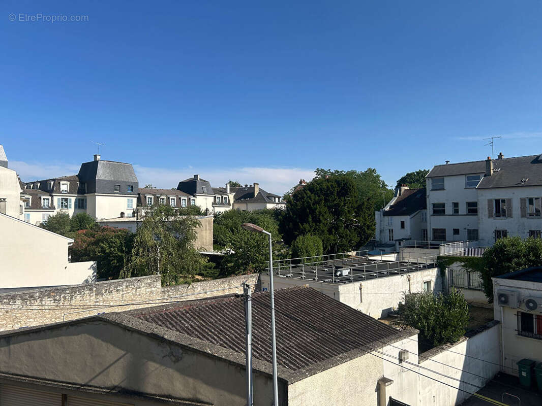 Appartement Mantes La Jolie  32.07 m2 CENTRE VILLE - photo 2
