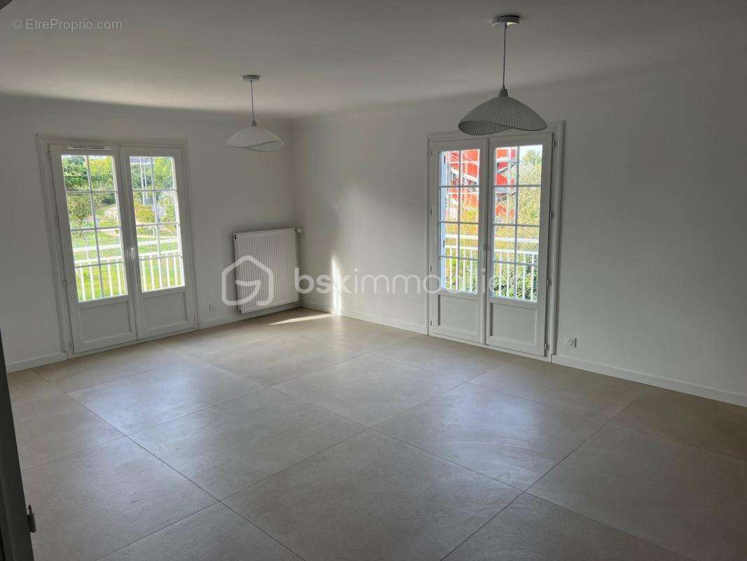  Villa 5 chambres – 164 m² – Parc arboré de 1 000 m² – Proximité La Baule-Escoublac - photo 4