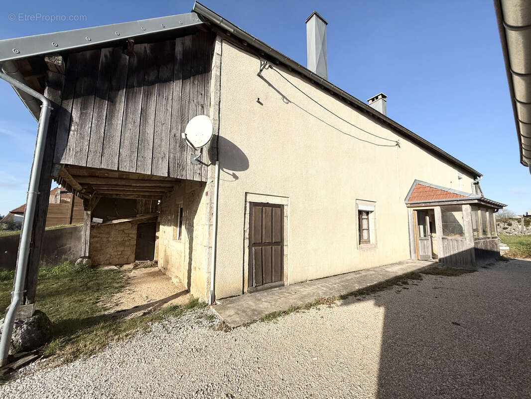 Maison à FOUCHERANS