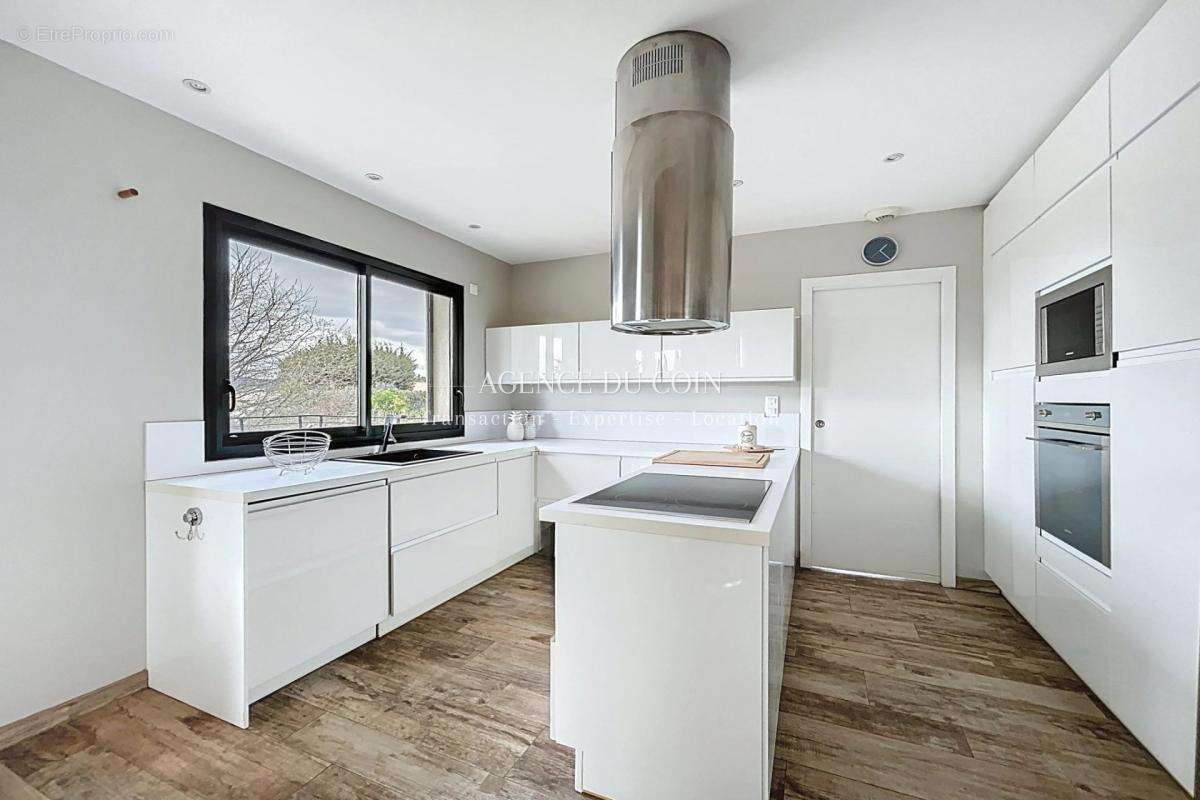 Maison à DRAGUIGNAN