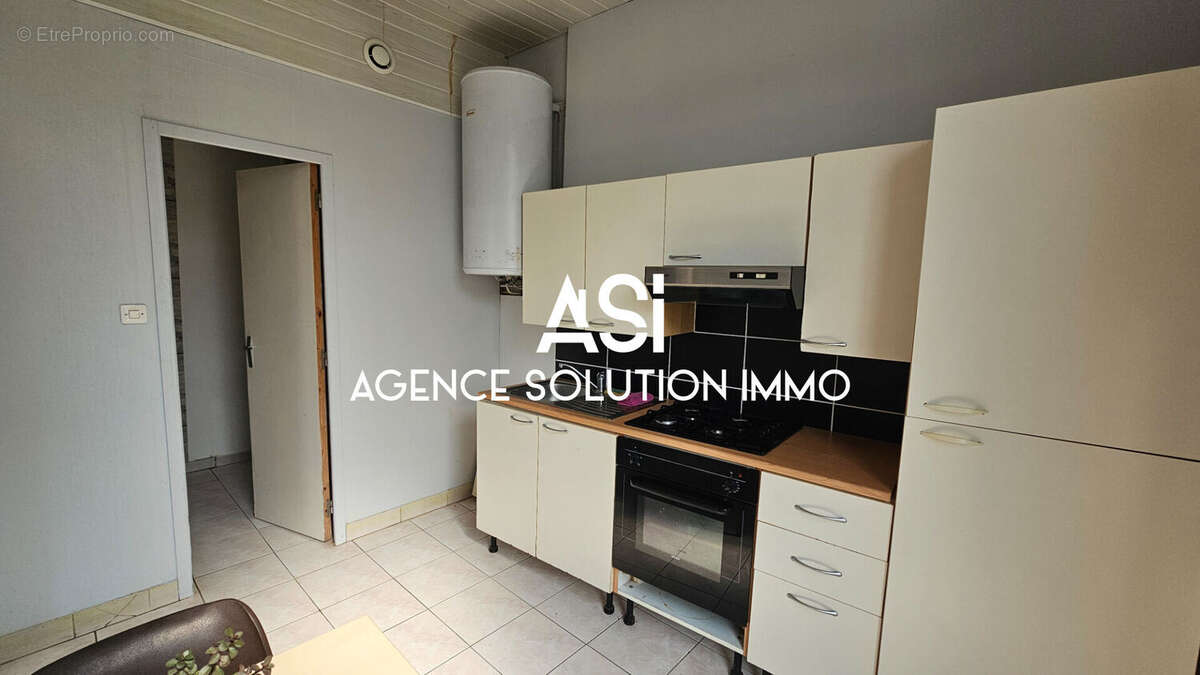 Appartement à SILLE-LE-GUILLAUME