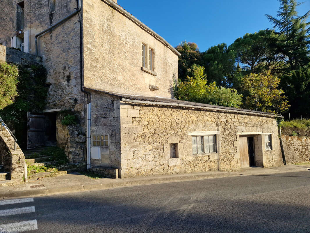 Autre à RAUZAN