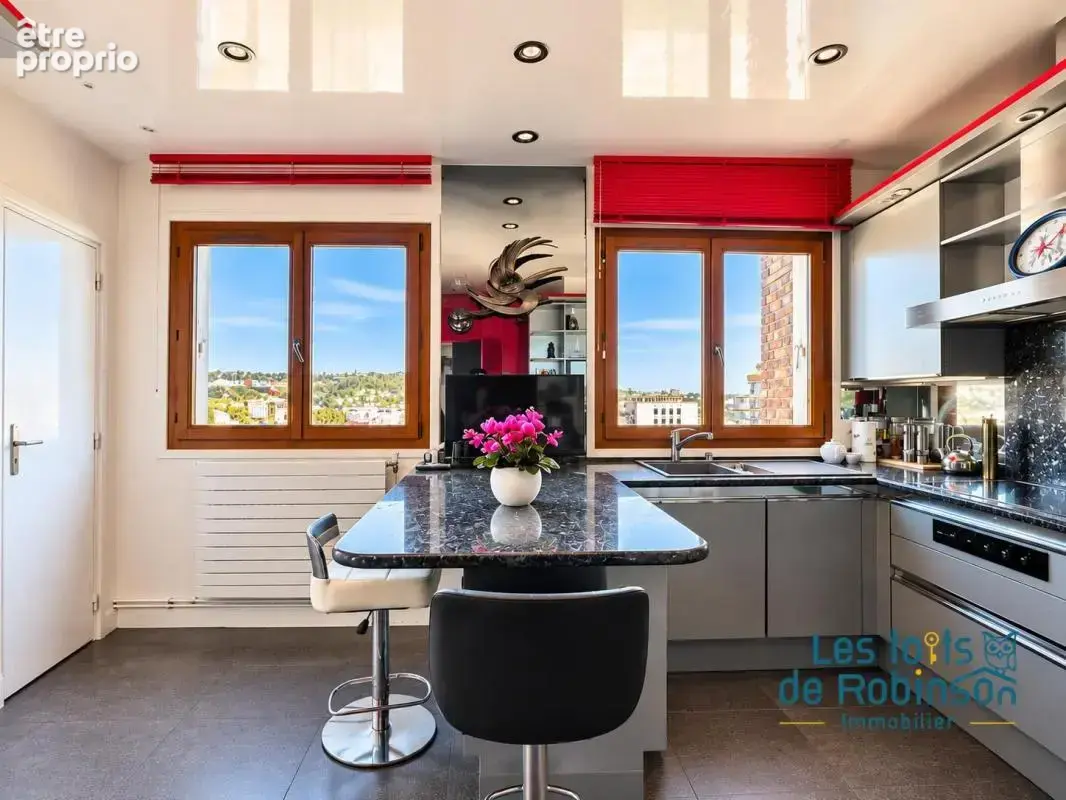 Dernier étage de 183m2 avec jardin et terrasse sur le toit - photo 25