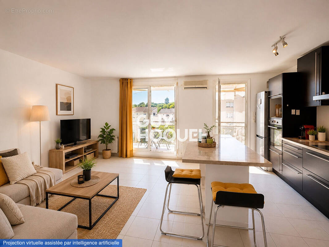 Appartement à MOUANS-SARTOUX