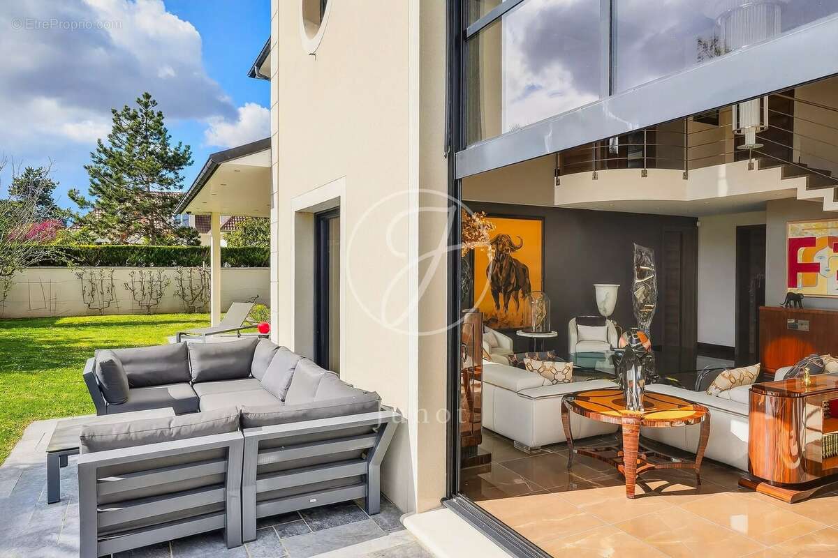 Maison à CROISSY-SUR-SEINE