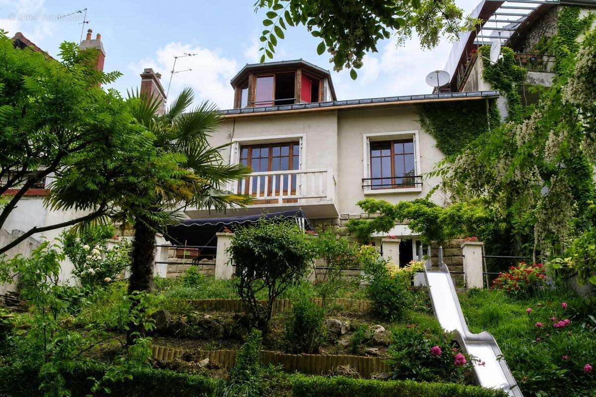 Maison à NOISY-LE-SEC