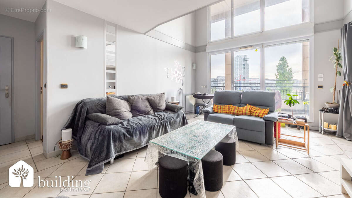 Courbevoie/Faubourg de l'Arche - Duplex familial 4 pièces de 103.54 m² avec 18.87 m² de terrasse, box et cave - photo 7