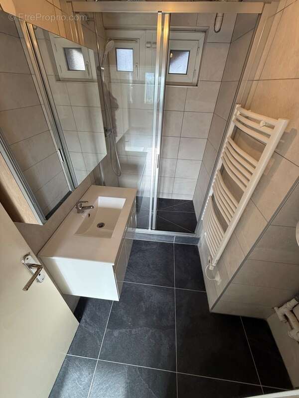 Appartement T2 à vendre VETRAZ MONTHOUX (74) - photo 6