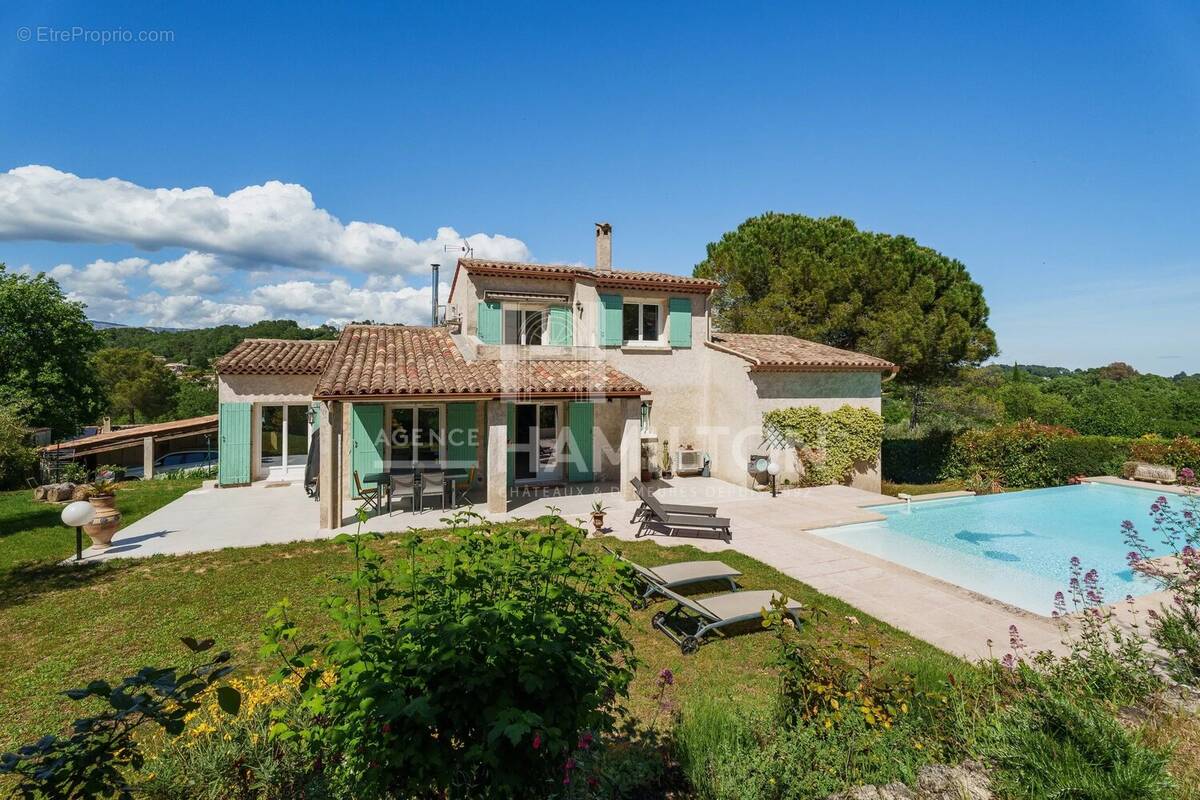 Maison à MOUANS-SARTOUX