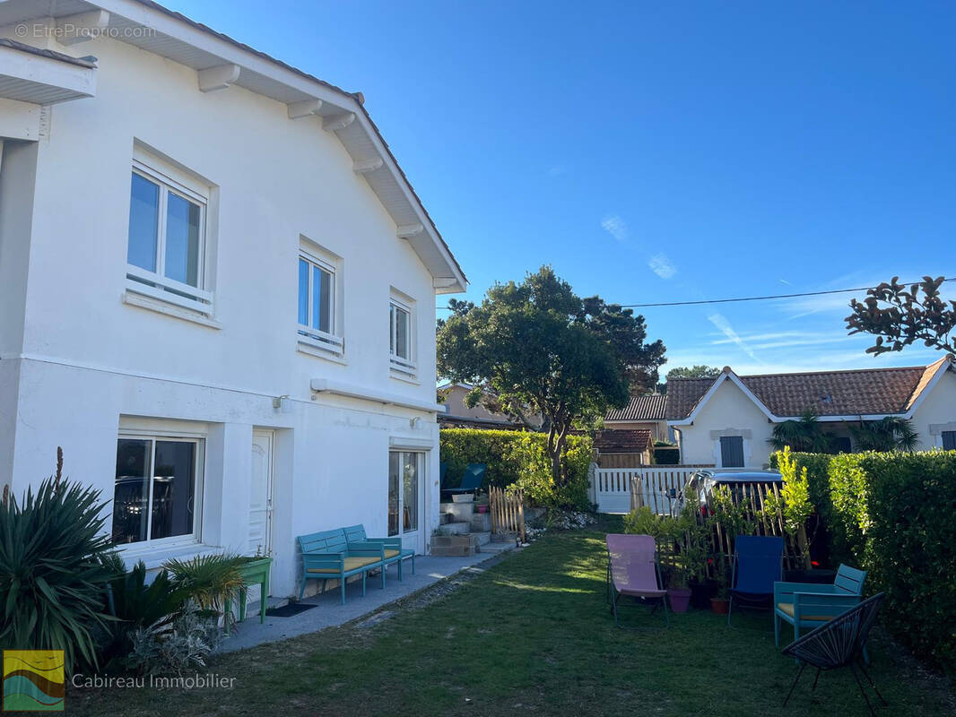 Maison à LACANAU