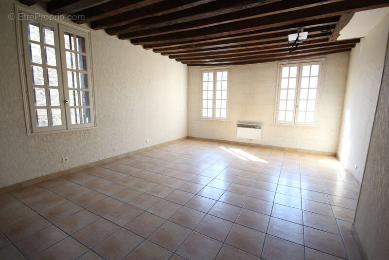 Maison à PONT-SAINTE-MAXENCE