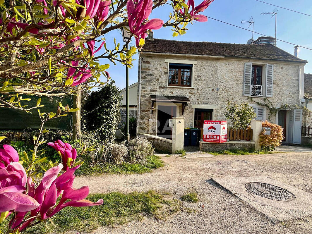 Maison à MORET-SUR-LOING