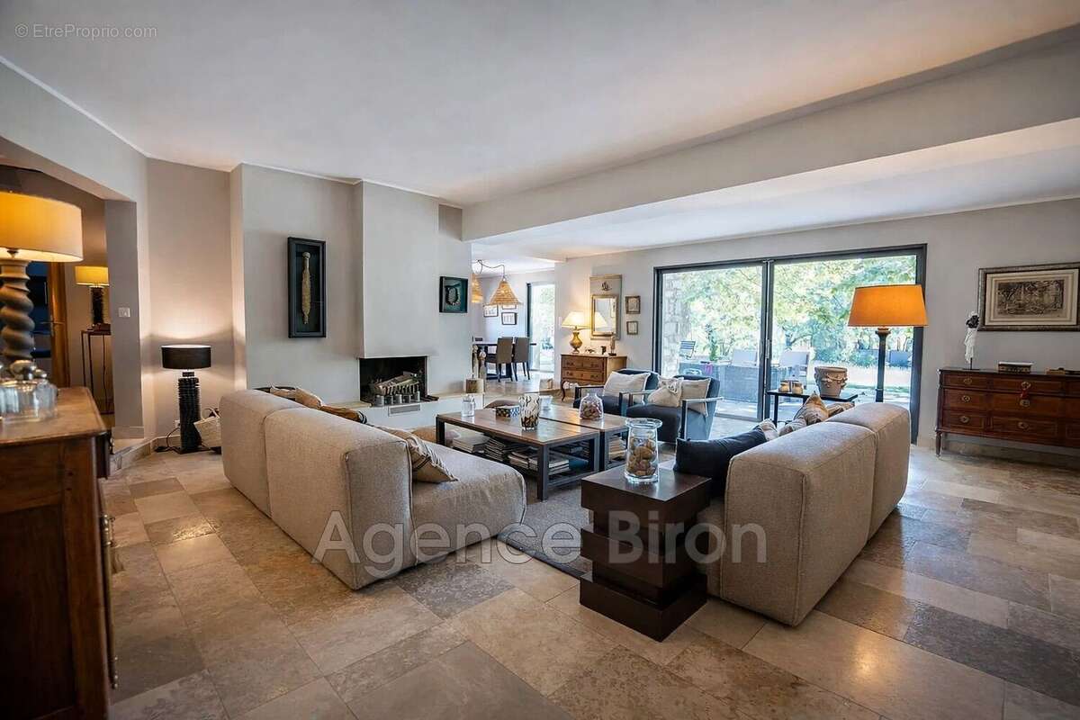 Maison à AIX-EN-PROVENCE