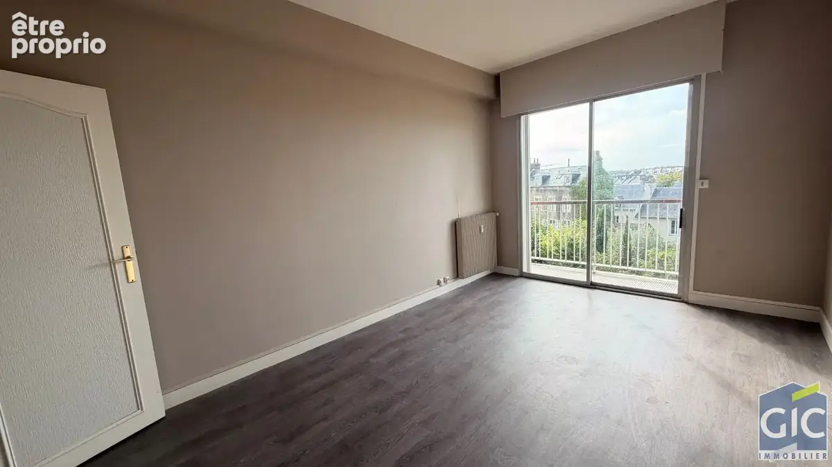 A vendre en exclusivite grand 4pp avec balcon caen vaugueux/ st gilles - photo 7