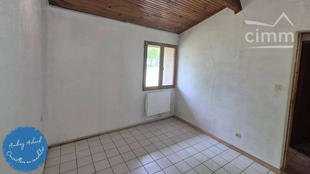 Maison à REIGNAC