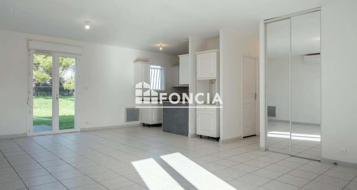 Maison à SAINT-SULPICE-DE-ROYAN