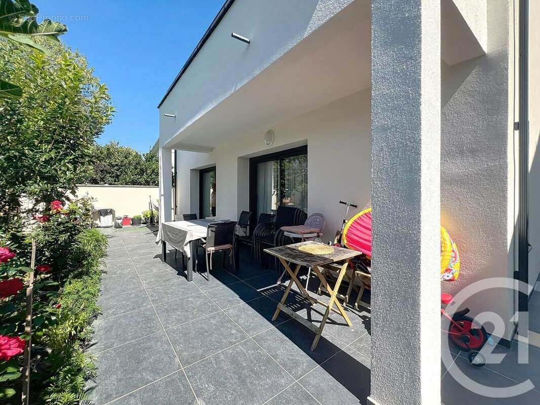 Maison 168 m² à Cormontreuil  - photo 19