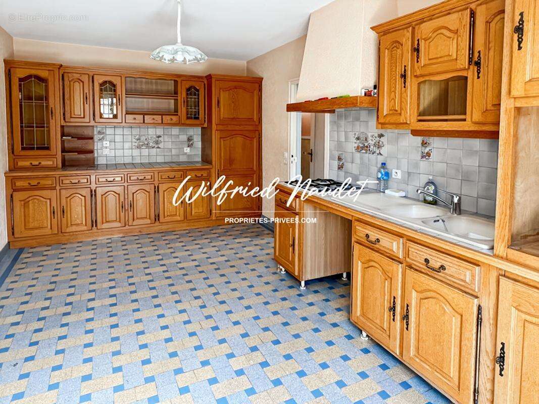 Maison à PARIGNE-L&#039;EVEQUE