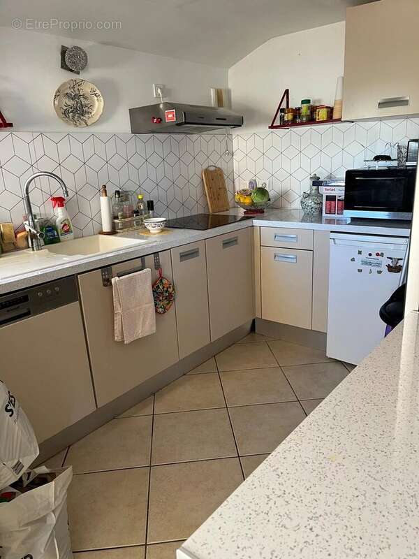 Appartement à SIX-FOURS-LES-PLAGES