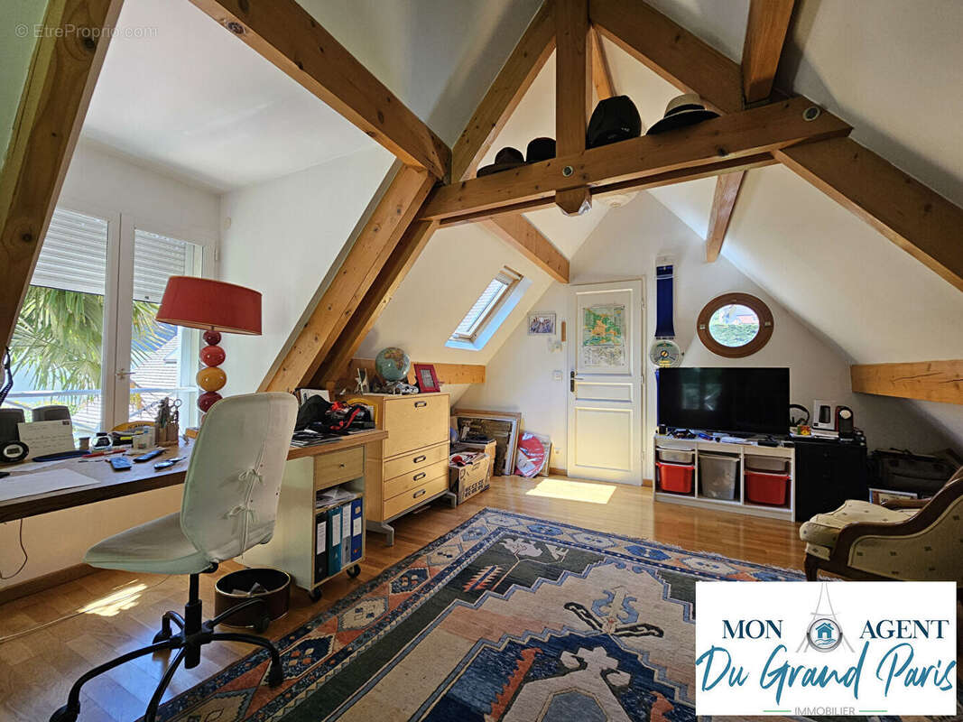 Maison à JOUY-EN-JOSAS