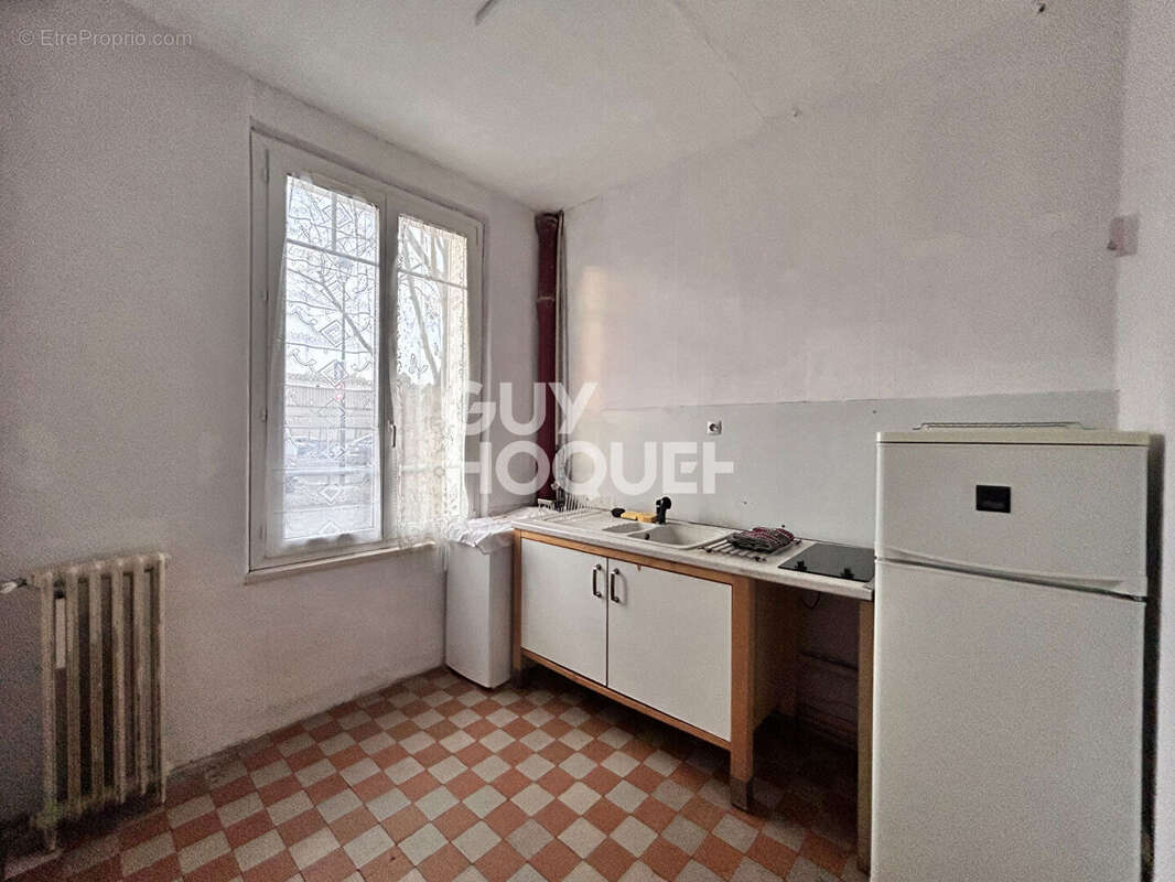 Appartement à L'HAY-LES-ROSES