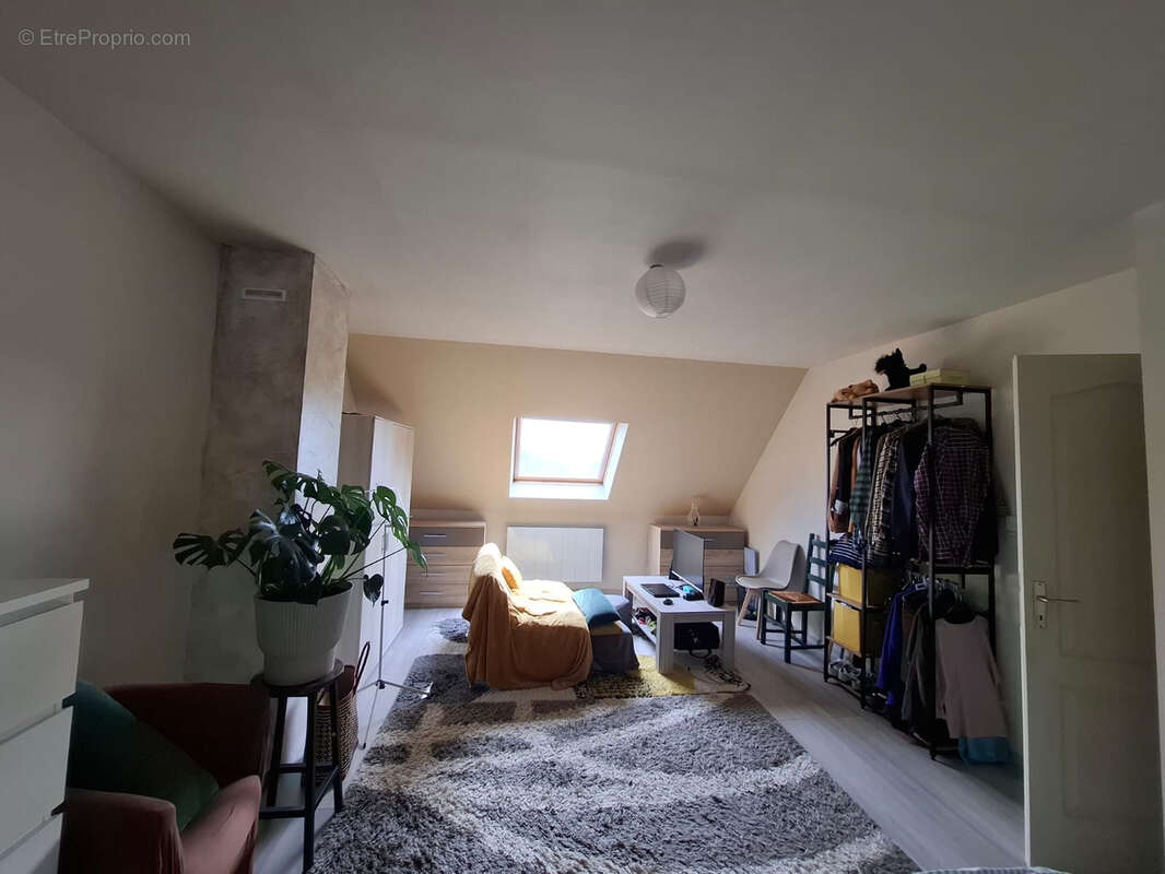 Maison à COULOMMIERS