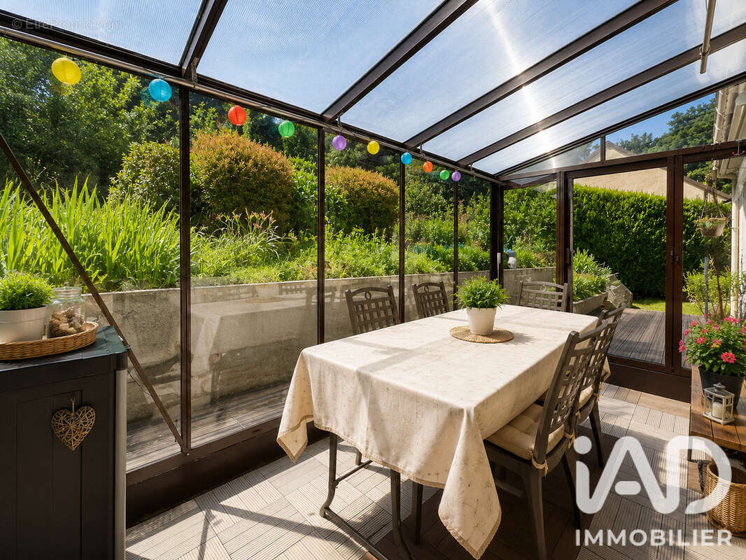 Maison 100 m² à Beynes  - photo 6