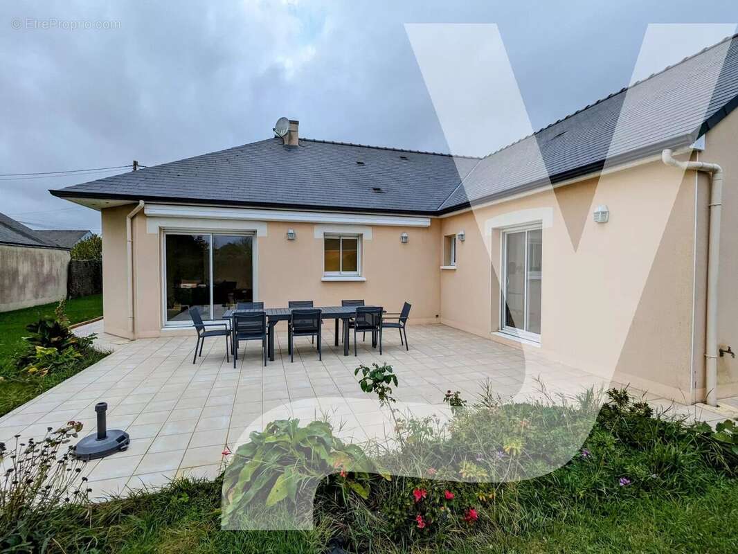 Maison à TREILLIERES